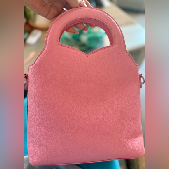Pink Heart Shaped Inspired Women's Bag. - Picture 2 of 14
